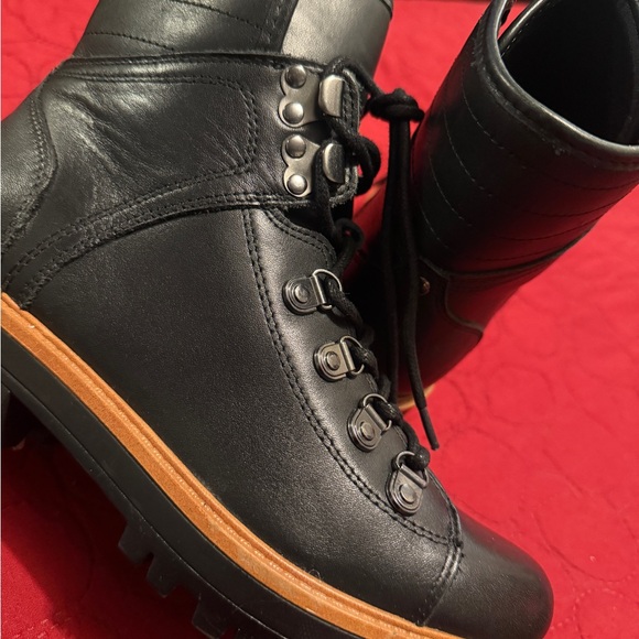 Booties - Picture 4 of 6